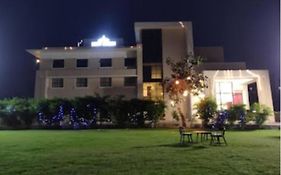 Derby Greens Hotel